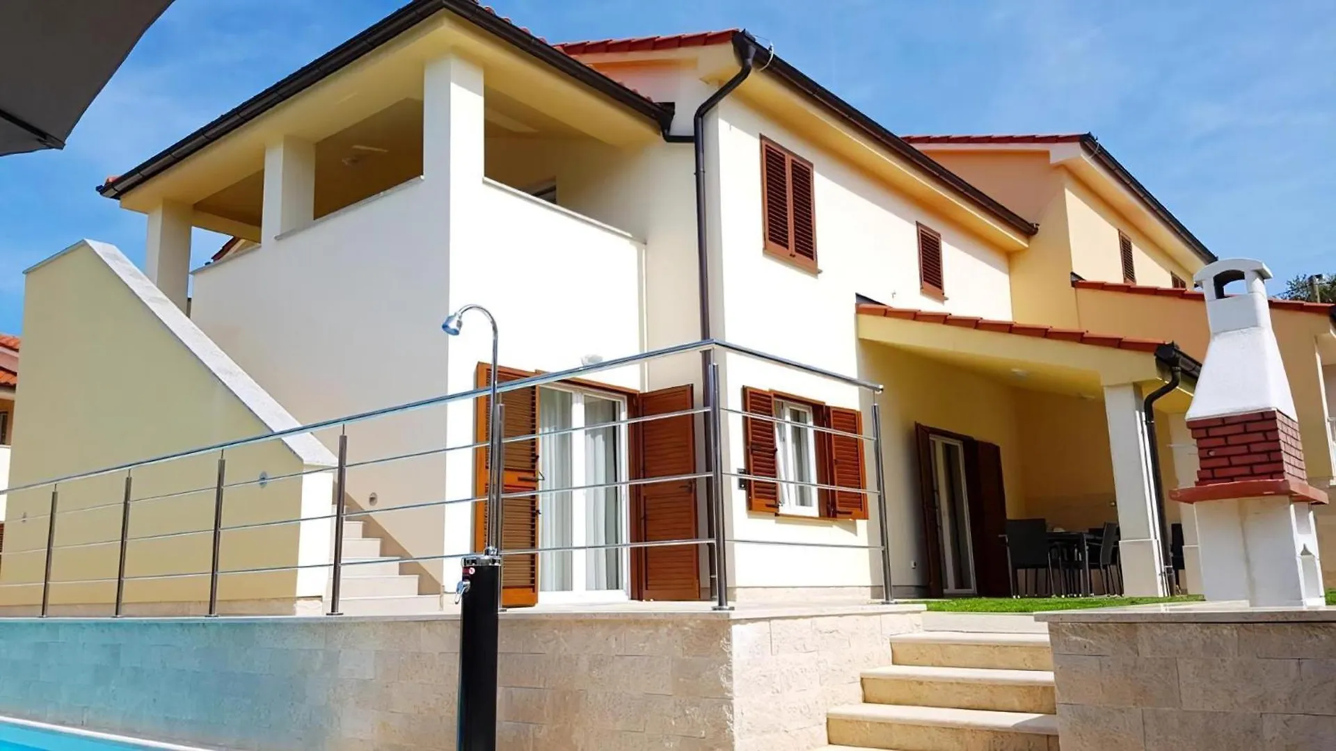 Holiday home Ferienhaus In Banjole Mit Privatem Pool