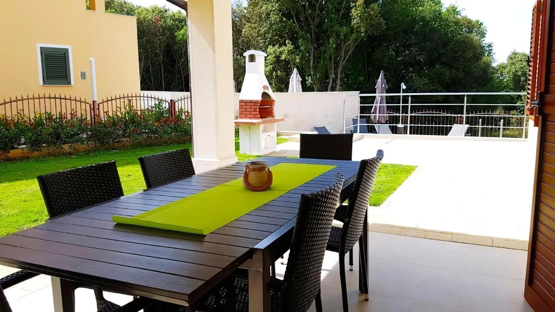 Ferienhaus In Banjole Mit Privatem Pool
